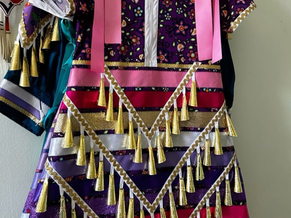 How to Make a Jingle Dress: A Step-by-Step Guide Rooted in Tradition
